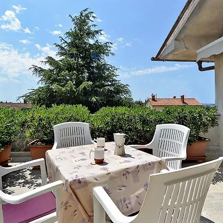 アパート Tania 1085 *